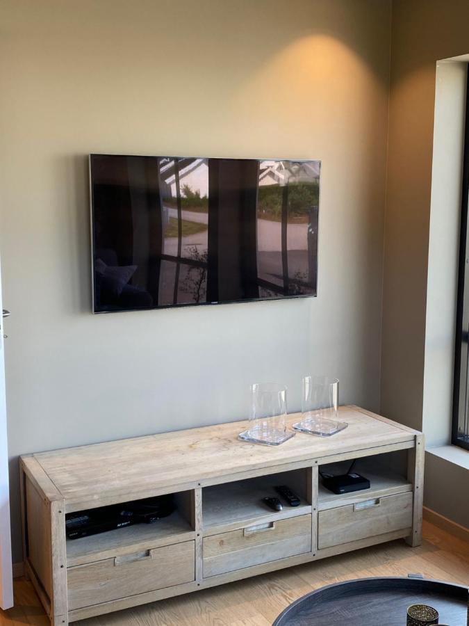 Apartment With Boat Spangereid Exteriör bild